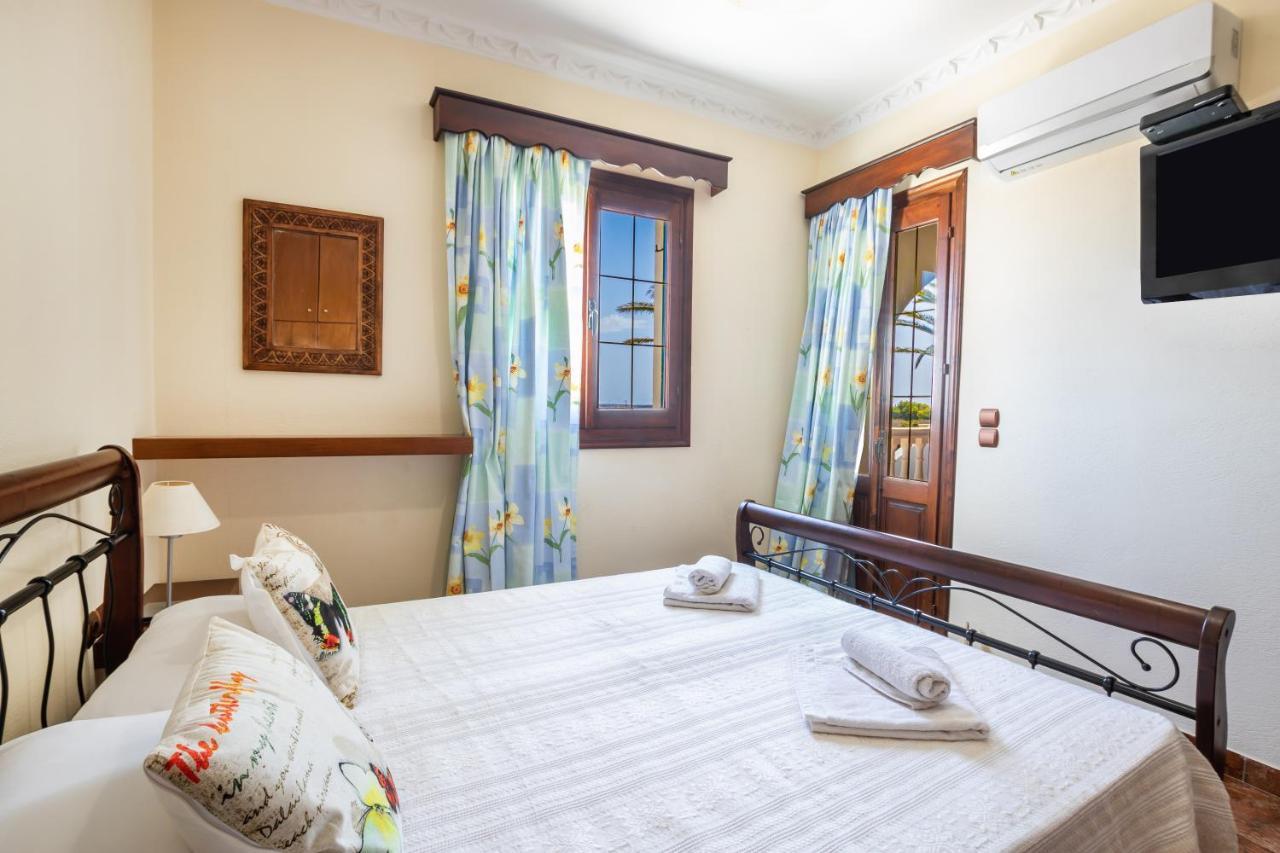 Oceanviewvilla Afiartis Esterno foto